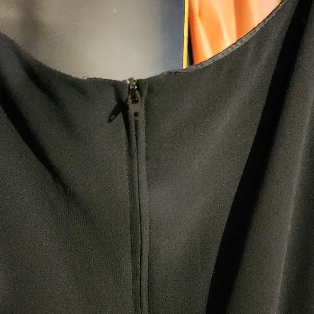 AFTERDARK WOMEN'S LONG LENGHT DRESS ( SIZE 16 ). - Picture 5 of 8